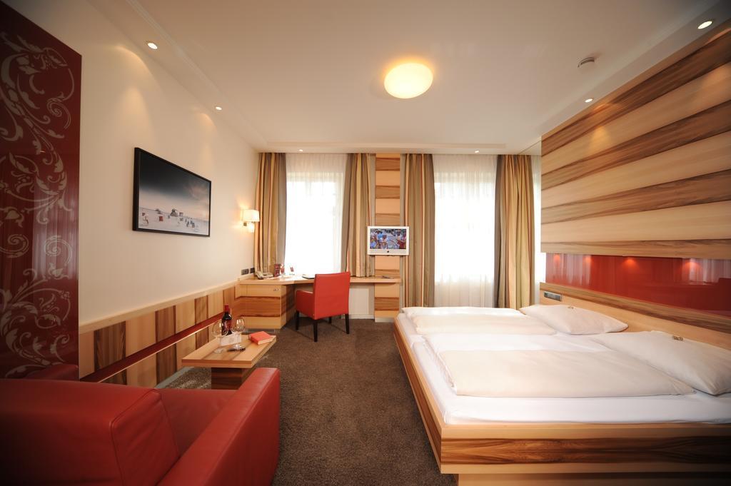 Hotel Torbräu 4*